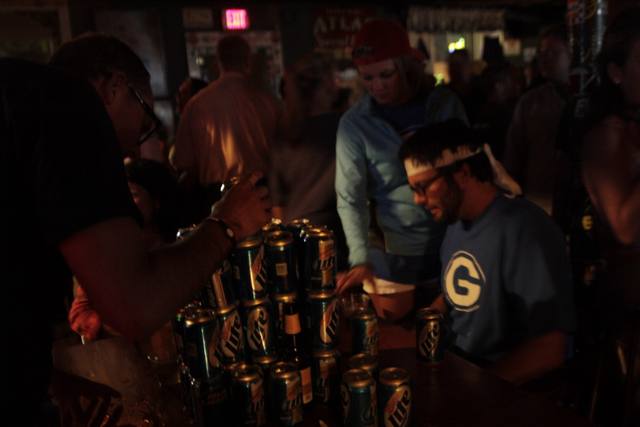 bar can pyramid 3
